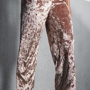 Fabletics Women's Plush Go-To Crushed Velour Wide Leg Pants BL8 Teddy Size: XL